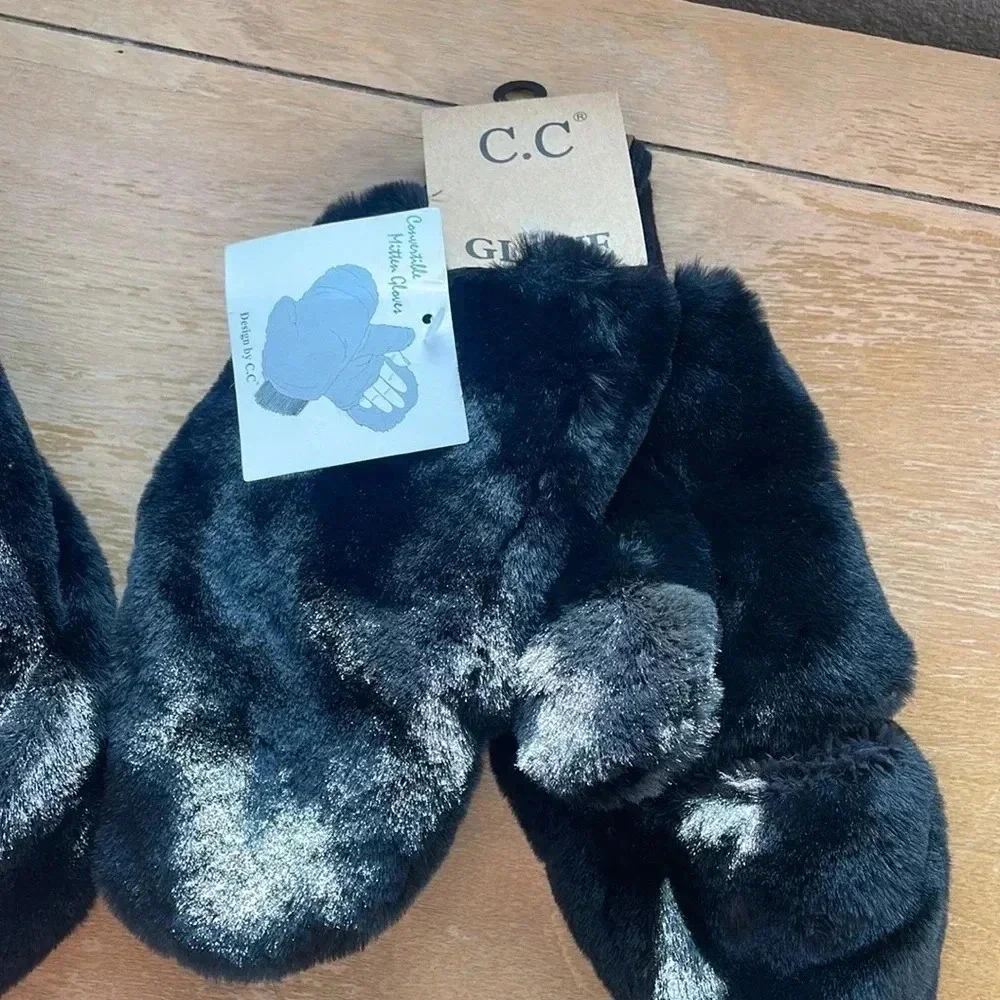 Black Faux‎ Furr neck cover & mittens